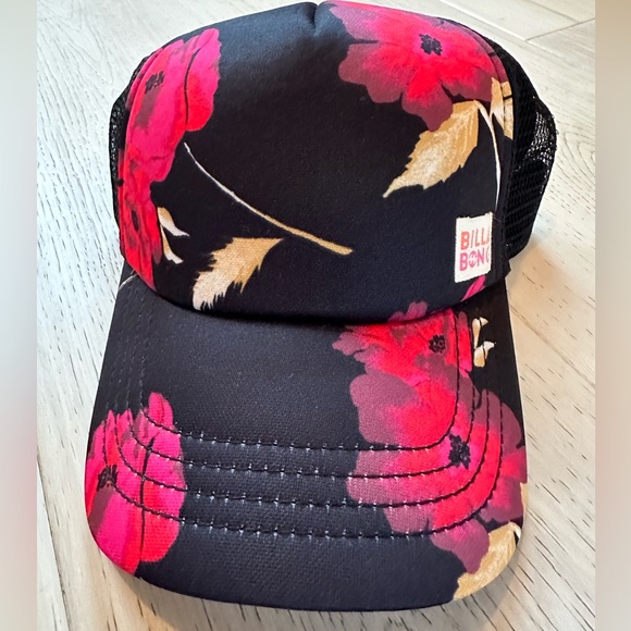 Billabong Accessories - BILLABONG FLORAL TRUCKER HAT